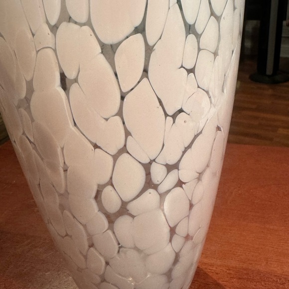 Vintage Krosno Jozefina Pink Art Glass Vase Made in Poland 11 in. - Picture 2 of 7